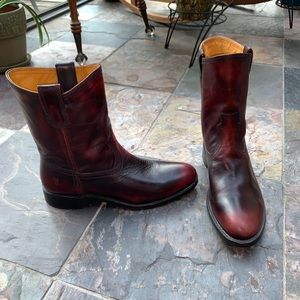 Frye Jet Roper Boots | Plum Brush-Off, Size 9.5